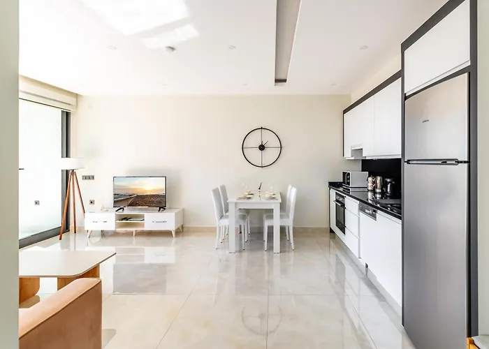 Seafront 1 Bedroom Apt - Sea View Balcony - New Building *