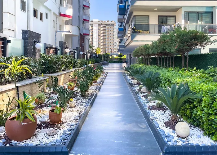 Seafront 1 Bedroom - Sea View Balcony - New Building Alanya